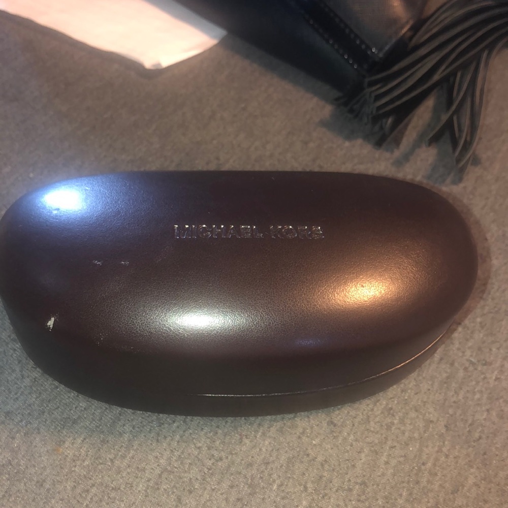 Michael kors sunglasses and case - Zumba M2748S - Picture 3 of 3